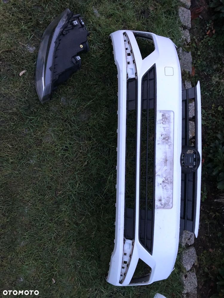 VW POLO 2G0 ZDERZAK PRZEDNI HALOGEN GRILL BELKA - 1