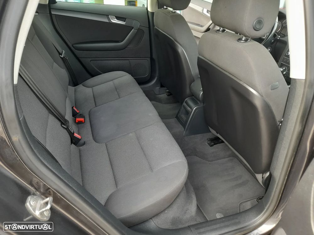 Audi A3 Sportback 1.6 TDI Attraction - 15