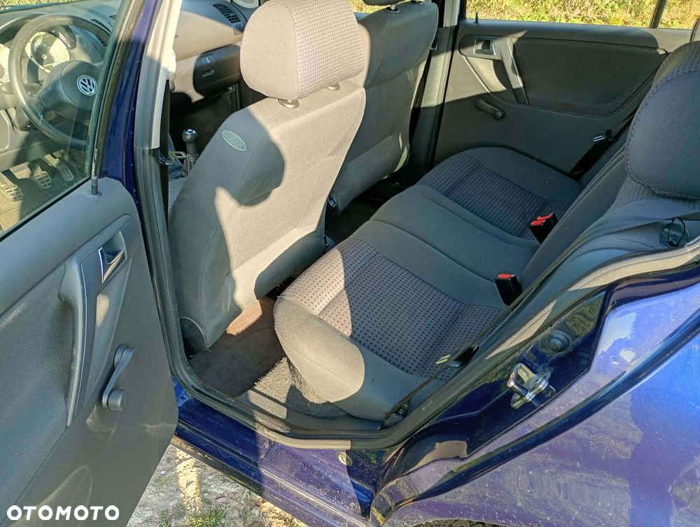 Volkswagen Polo - 7