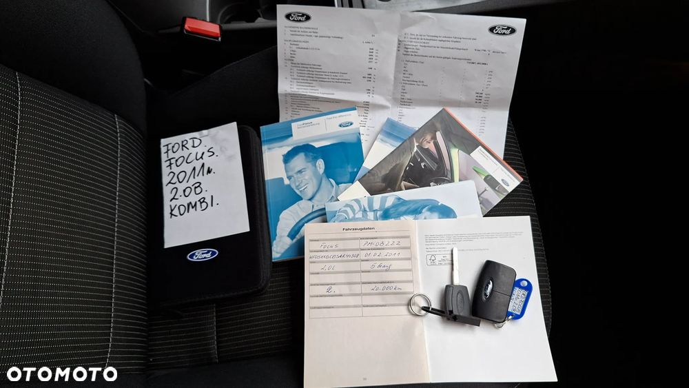 Ford Focus 2.0 16V Titanium - 37