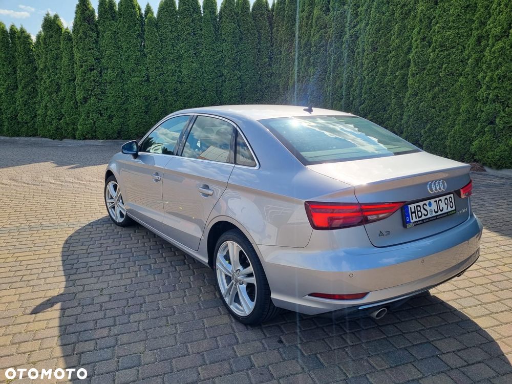 Audi A3 ver-30-tdi-sportback-design - 17