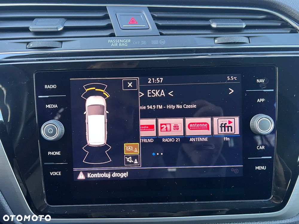 Volkswagen Touran 2.0 TDI SCR (BlueMotion Technology) Comfortline - 24