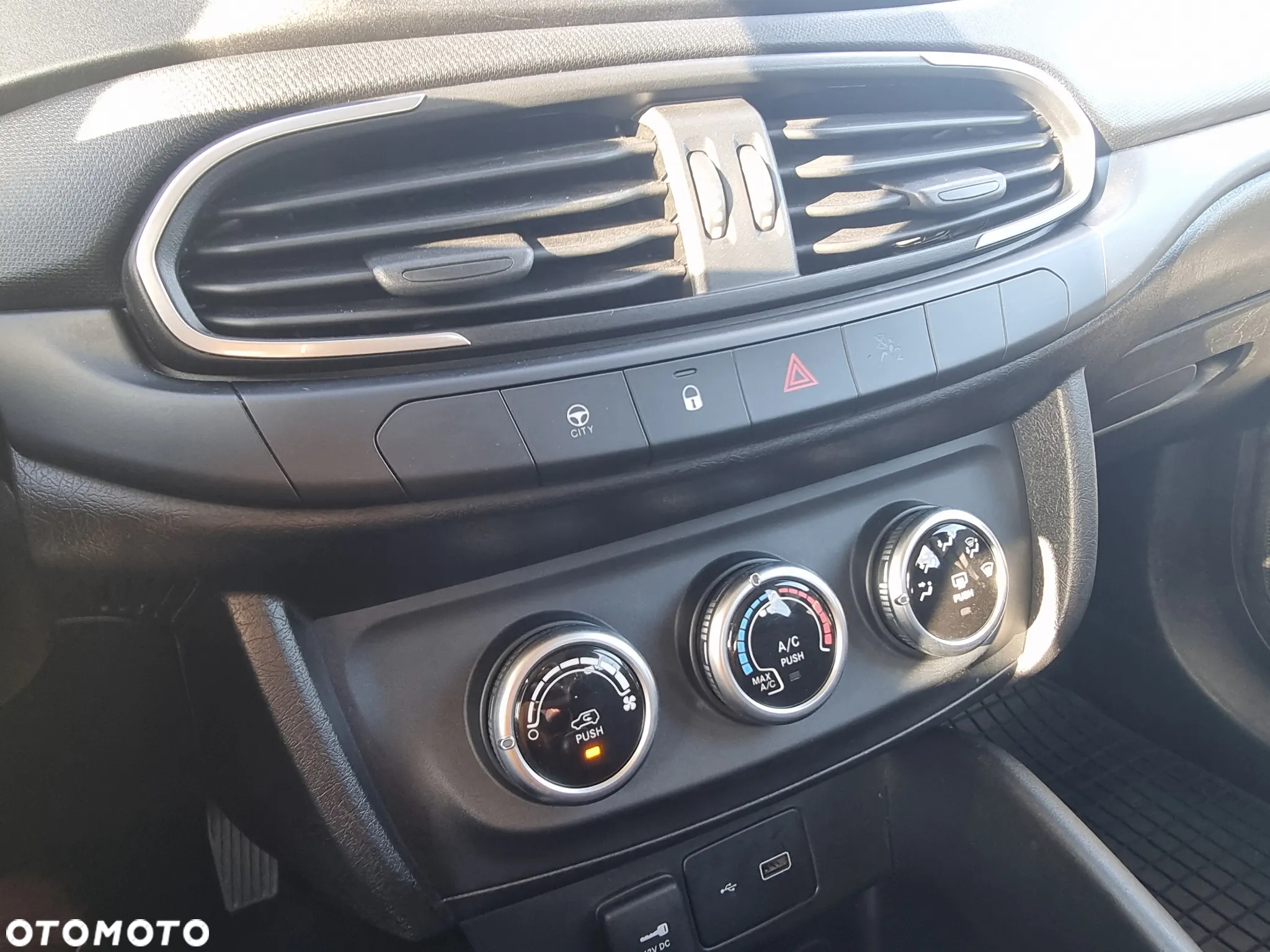 Fiat Tipo 1.4 16v Lounge - 19