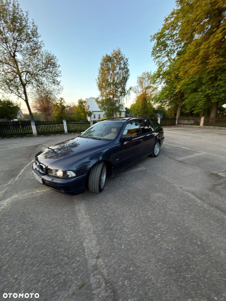 BMW Seria 5 - 12