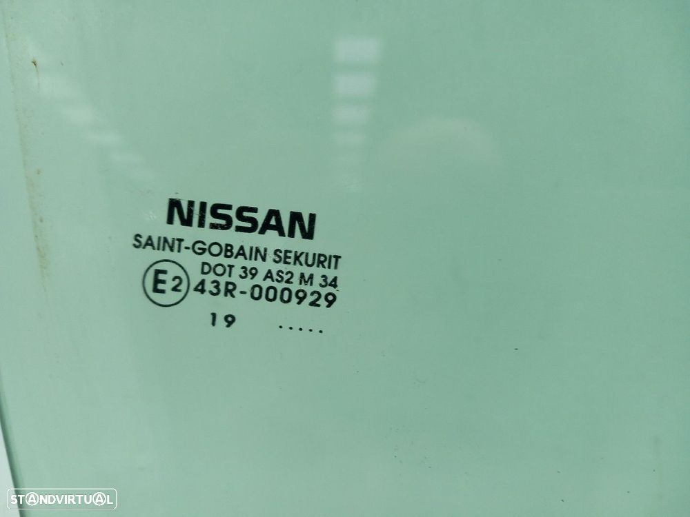 Vidro porta frente direita NISSAN Micra V (K14) - 2