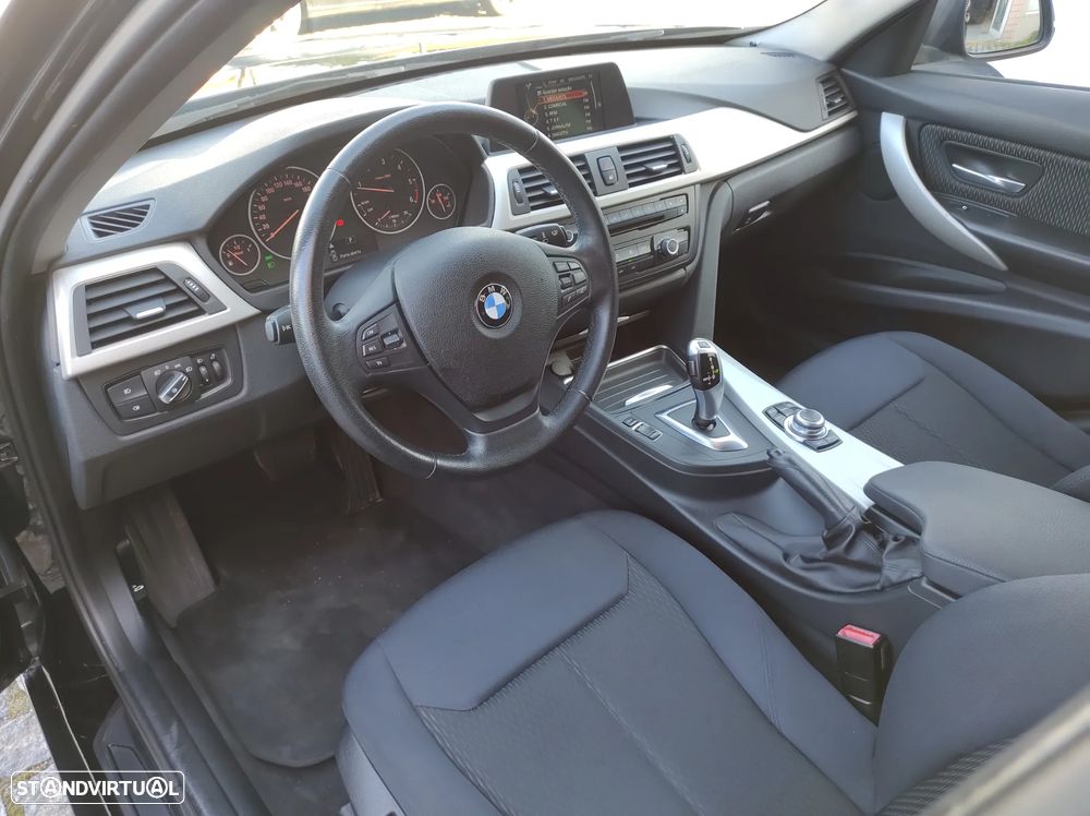 BMW 320 d Auto - 15