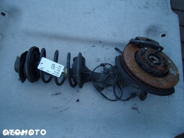 KOLUMNA MACPHERSONA PRAWA VOLVO V40 1.9TD - 1