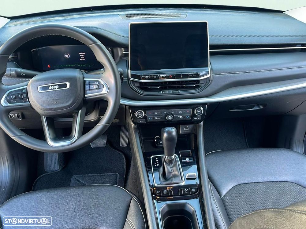 Jeep Compass - 14