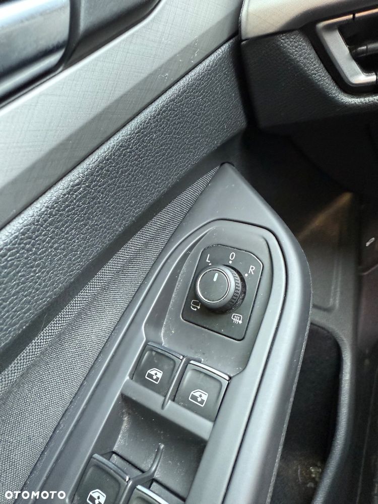 Volkswagen Golf VIII 1.5 TSI EVO Life - 18