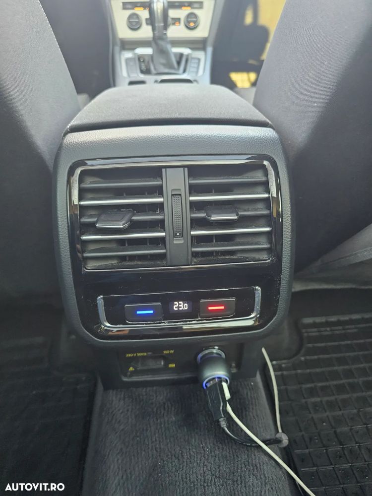 Volkswagen Passat 2.0 TDI DSG (BlueMotion Technology) Comfortline - 17