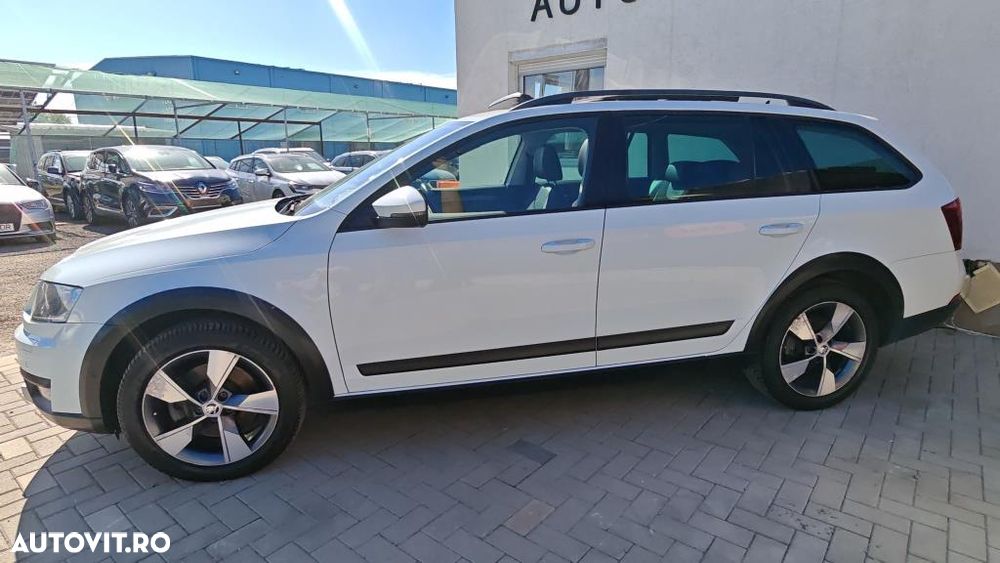 Skoda Octavia 2.0 TDI (Green tec) 4x4 DSG Scout - 6