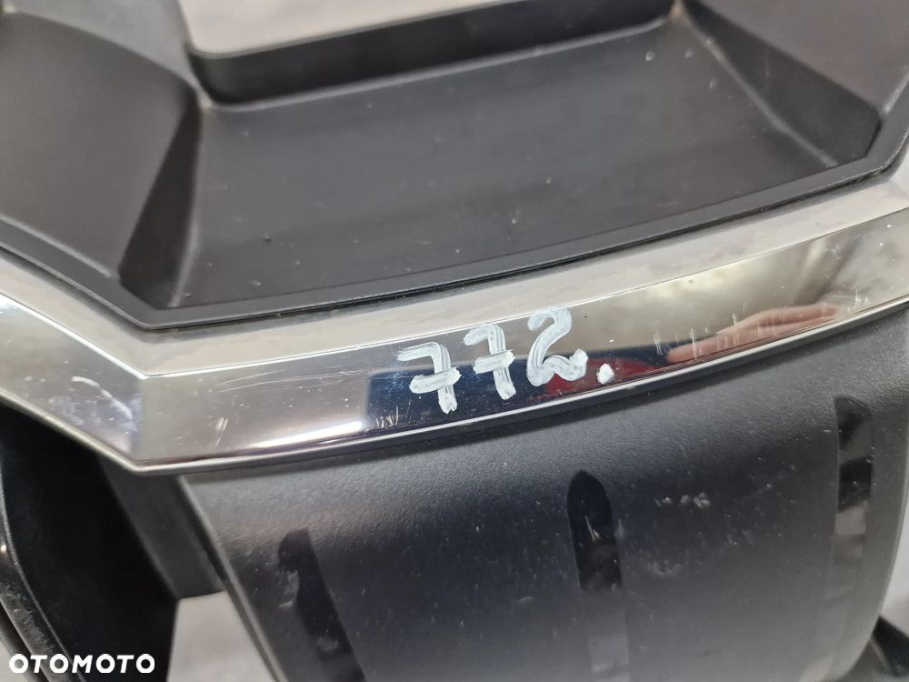 SKODA OCTAVIA 3 III LIFT 16- ATRAPA / GRILL PRZEDNI PRZÓD , NR 5E0853653A , NR AUKCJI GL772 - 2