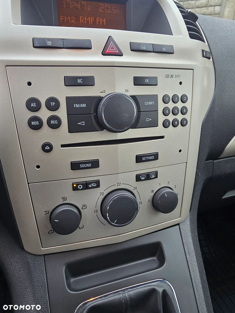 Opel Zafira 1.8 Cosmo - 3