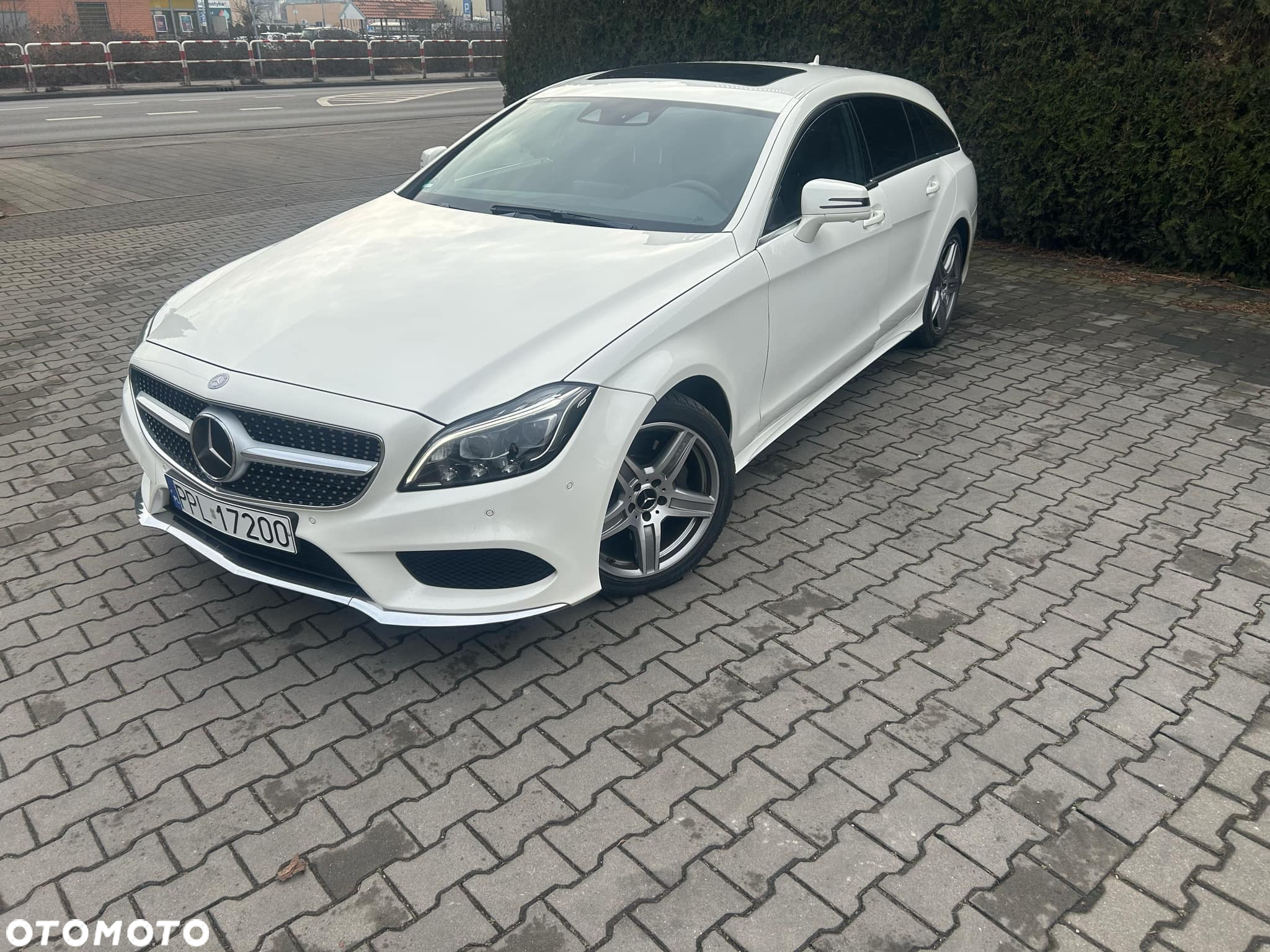 Mercedes-Benz CLS 350 BlueTEC 4-Matic - 24