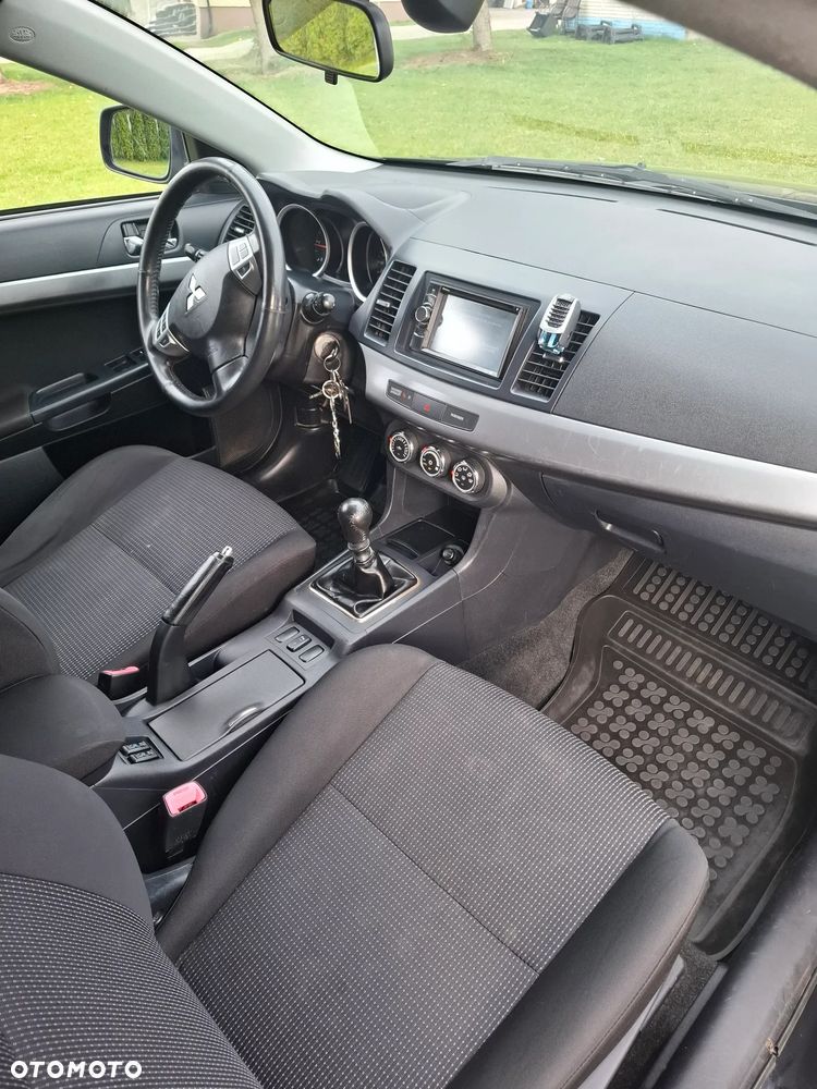 Mitsubishi Lancer 1.8 DID Intense - 16