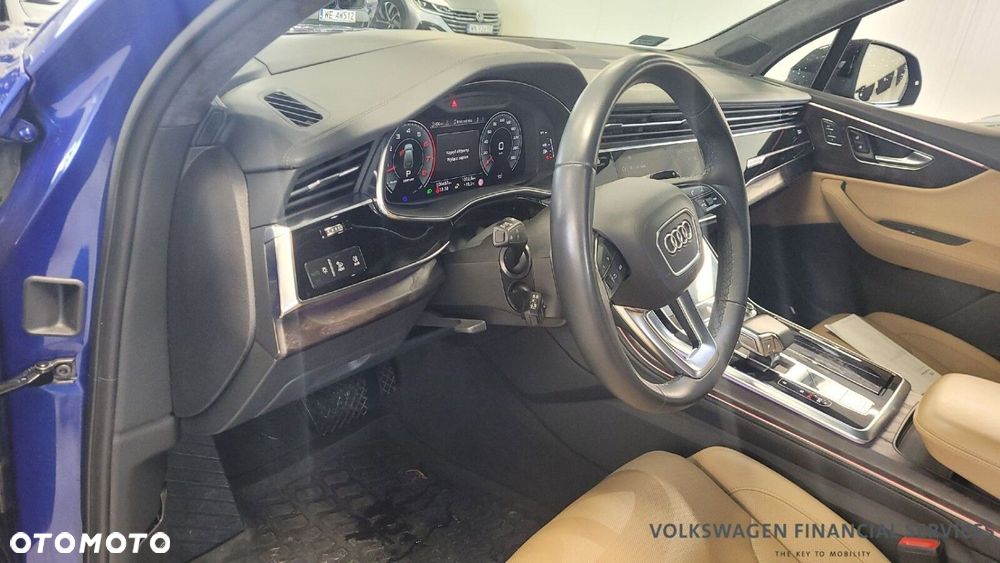 Audi Q7 - 12