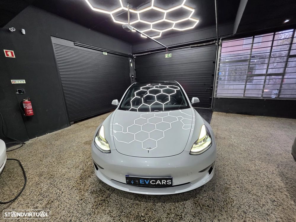 Tesla Model 3 Long Range AWD Dual Motor - 18