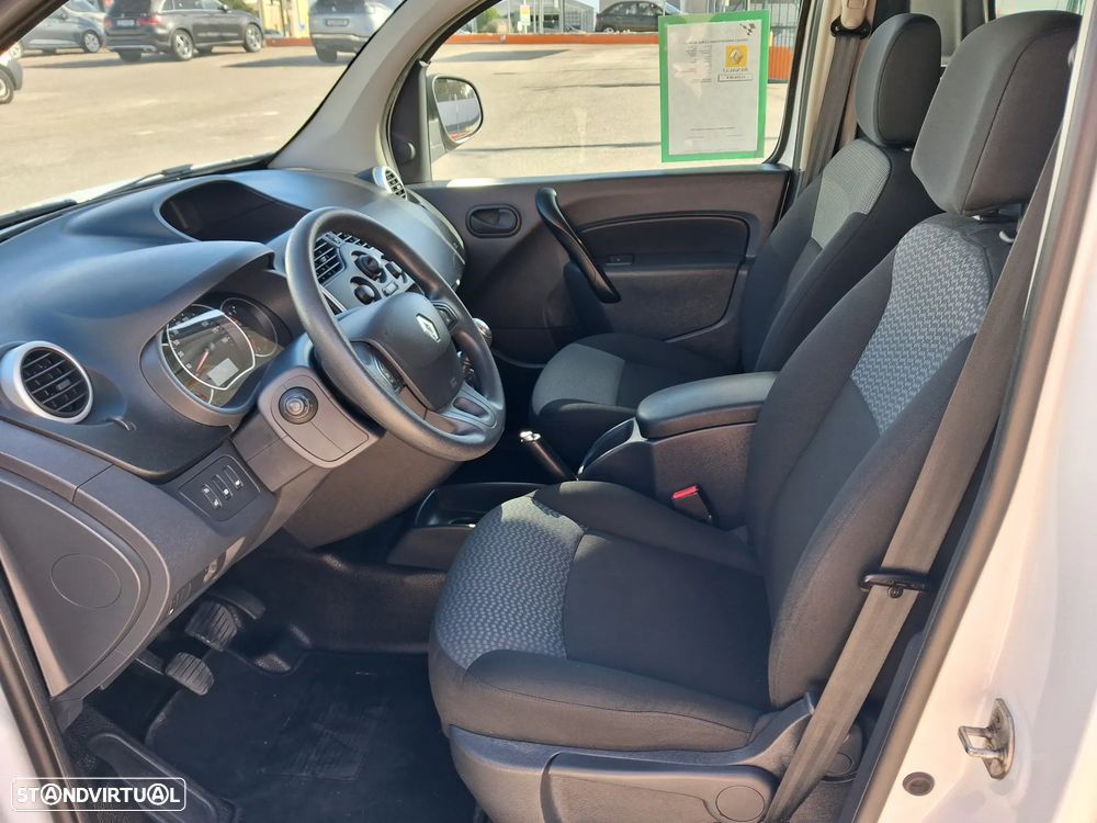 Renault 1.5 Blue dCi 95 Cvs - 13