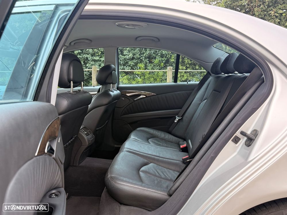 Mercedes-Benz E 270 - 9