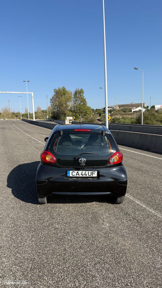 Toyota Aygo Standard - 7