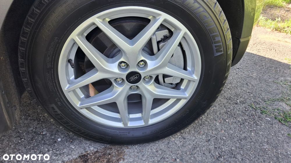 Ford Edge - 15
