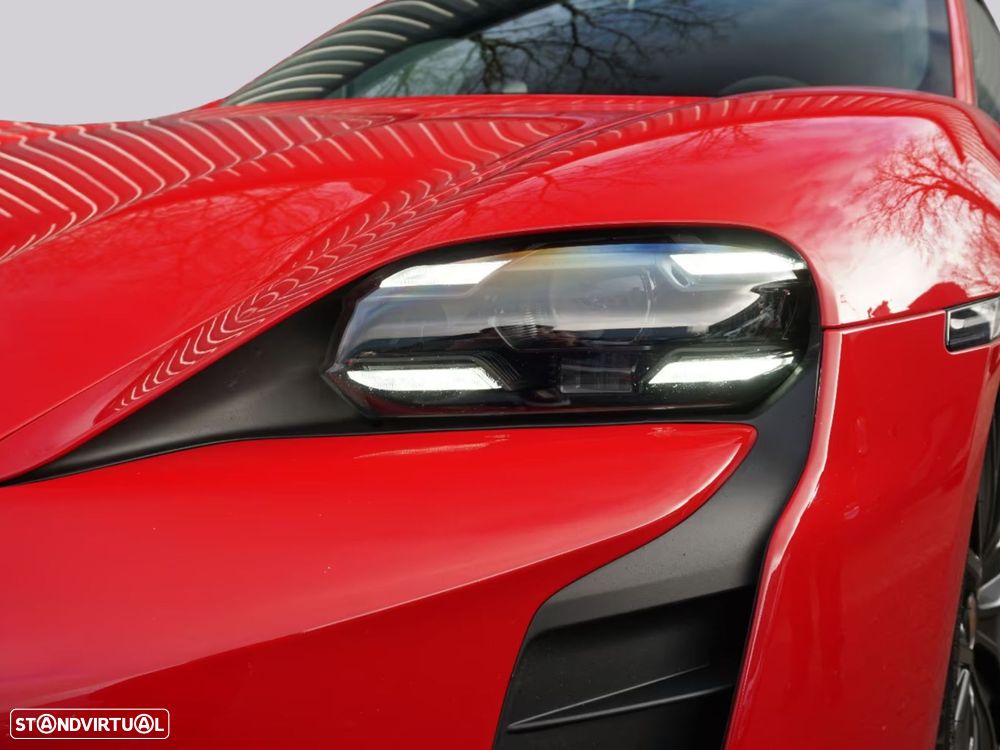 Porsche Taycan Sport Turismo - 7