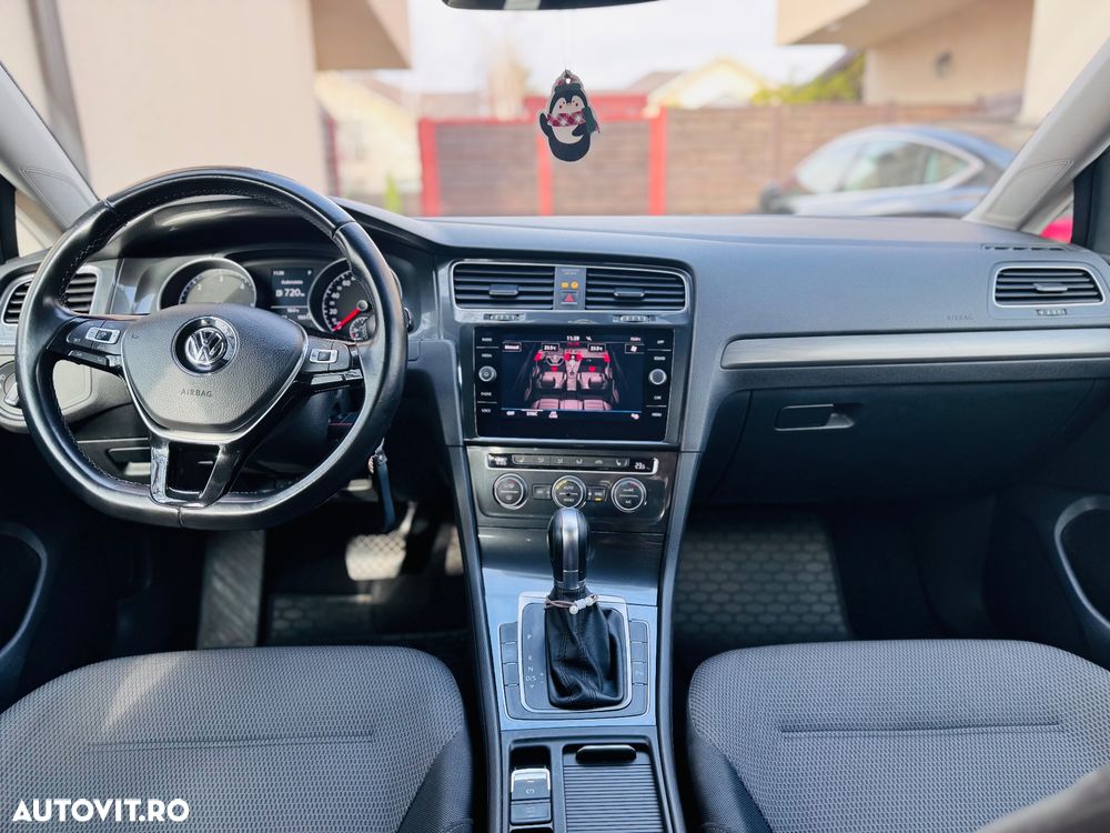 Volkswagen Golf 1.6 TDI DSG Comfortline - 10