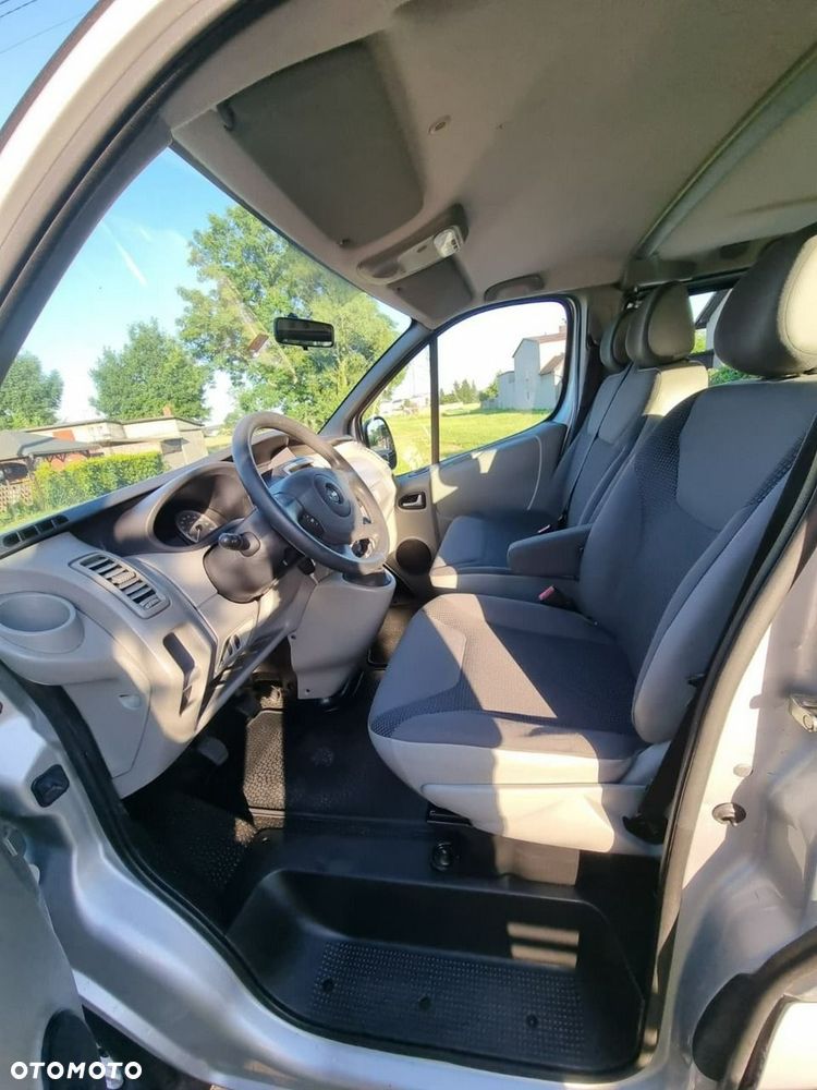 Opel Vivaro - 5