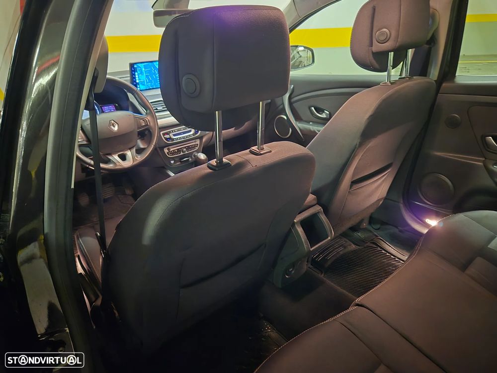 Renault Mégane Sport Tourer 1.5 dCi Dynamique - 34