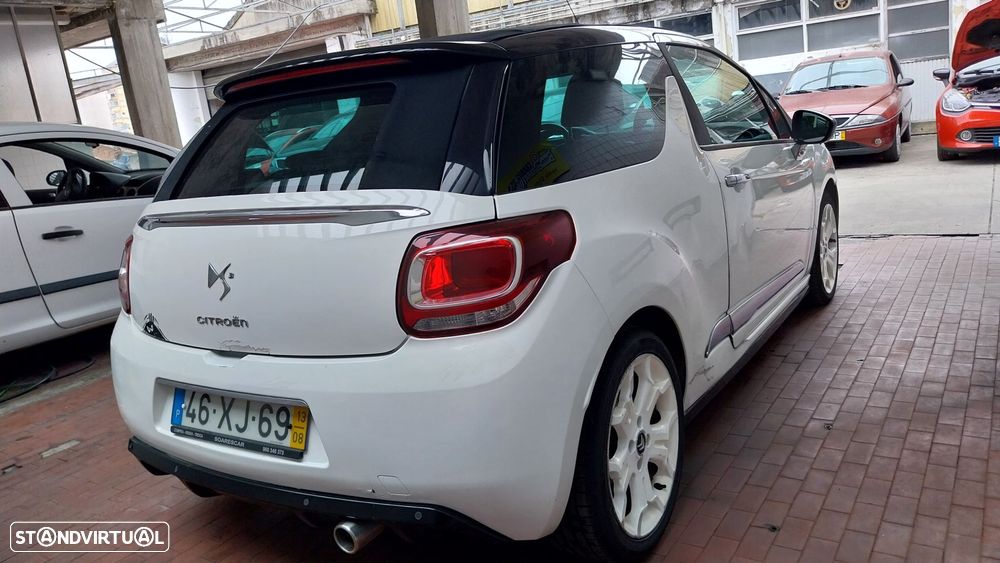 Citroën DS3 1.6 e-HDi So Chic ETG6 - 21
