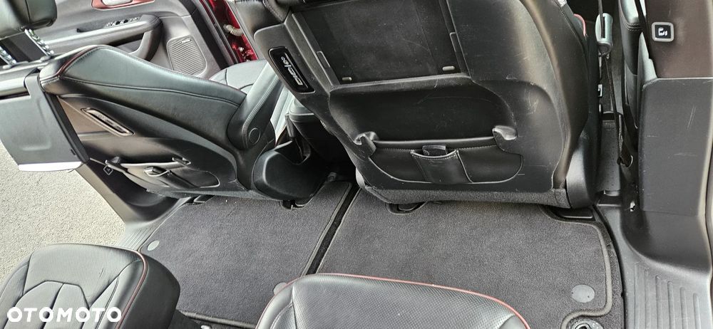 Chrysler Pacifica - 20