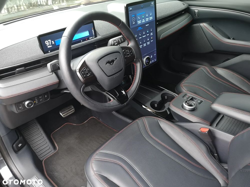 Ford Mustang Mach-E AWD - 9