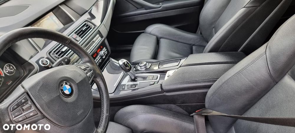 BMW Seria 5 520d Efficient Dynamics Edition Sport Line - 5