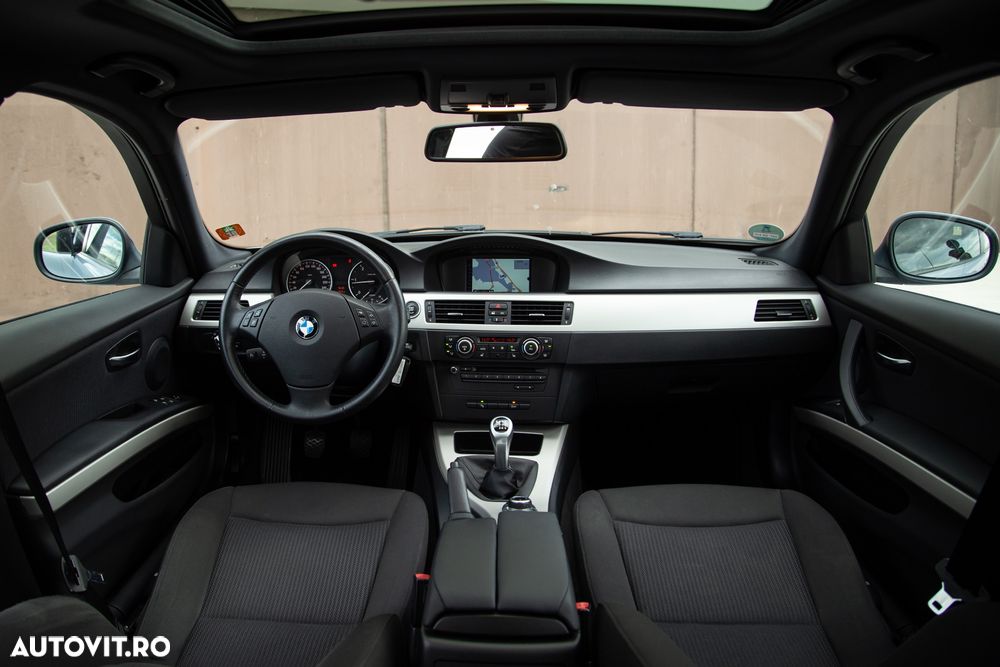 BMW Seria 3 - 21