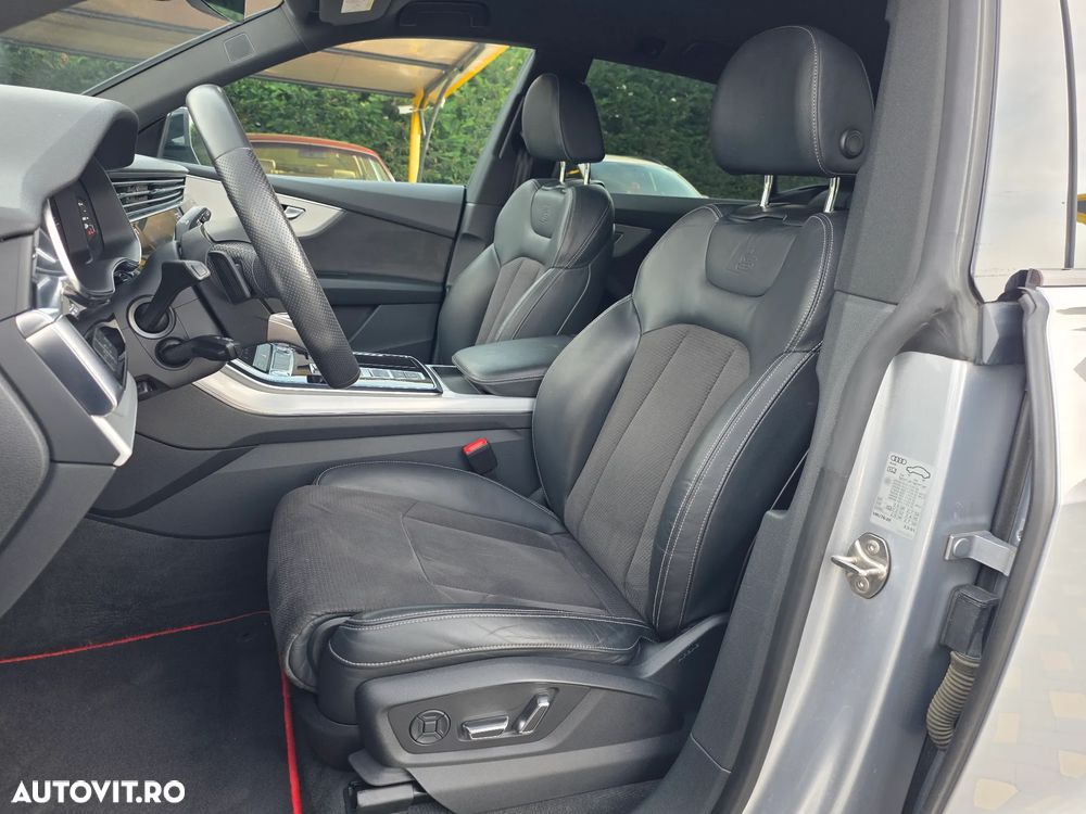 Audi Q8 - 18