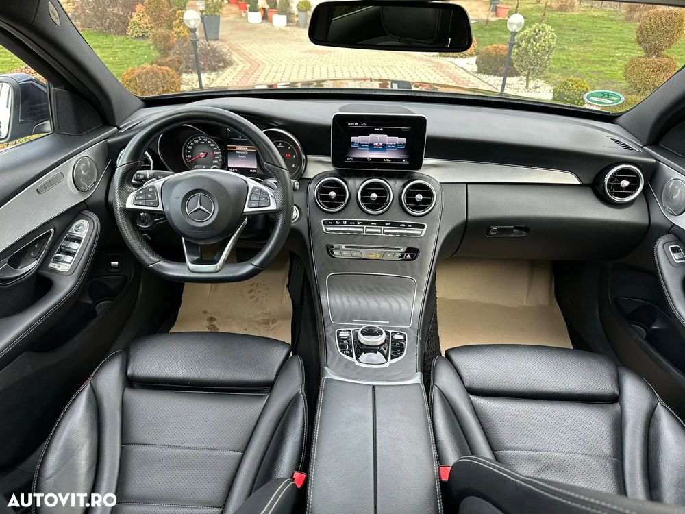 Mercedes-Benz C - 9