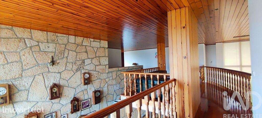 Casa / Villa T7 em Gondarém de 615,00 m2 - Grande imagem: 2/30