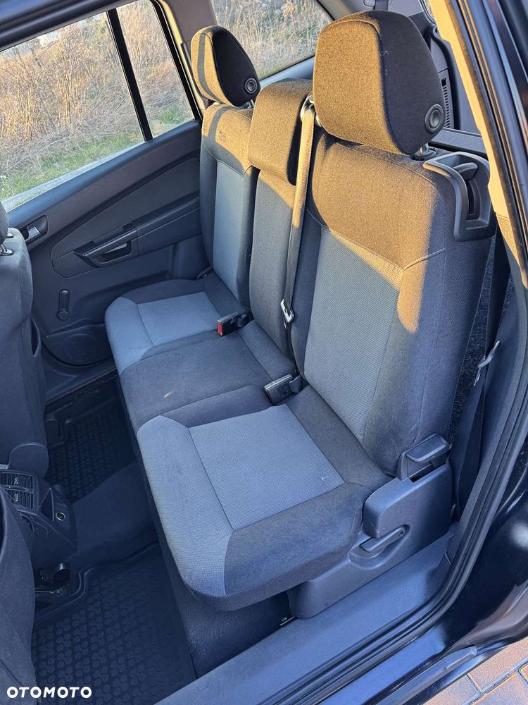 Opel Zafira 1.9 CDTI Enjoy - 8