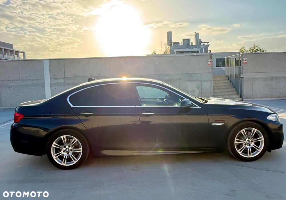 BMW Seria 5 520i Luxury Line - 7