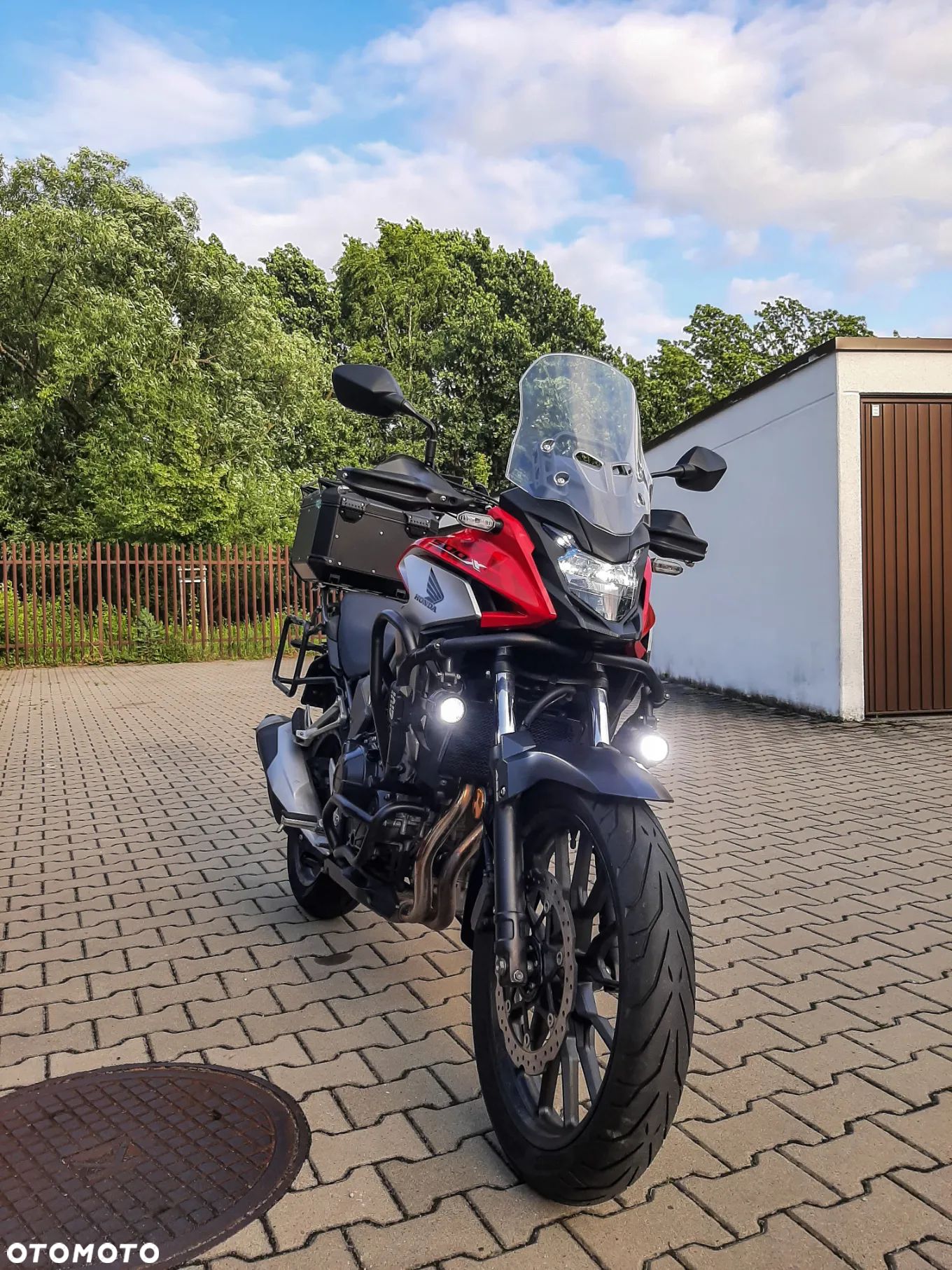Honda CB - 1