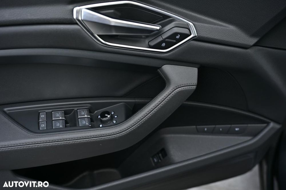 Audi e-tron 55 quattro - 17