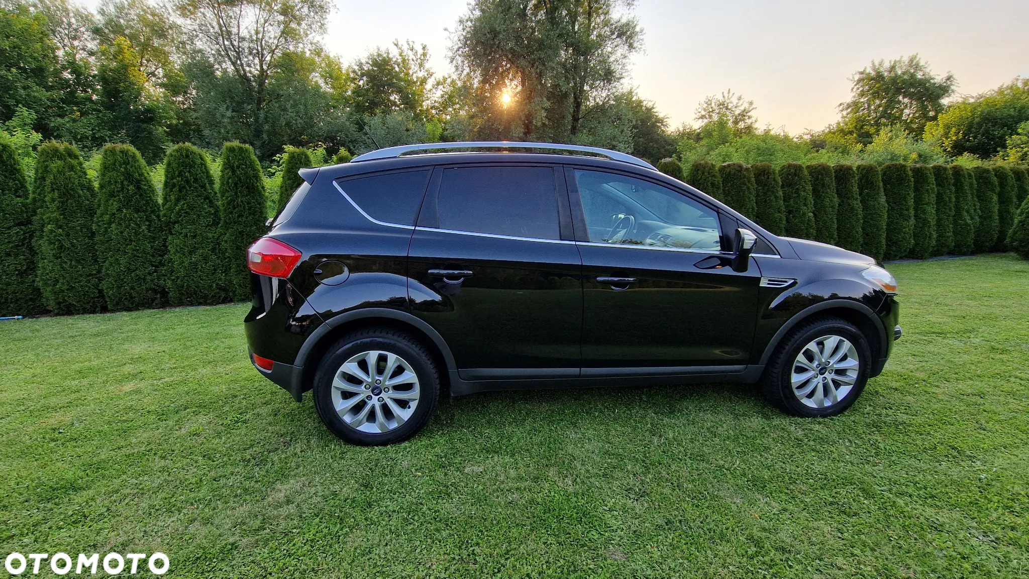 Ford Kuga - 36