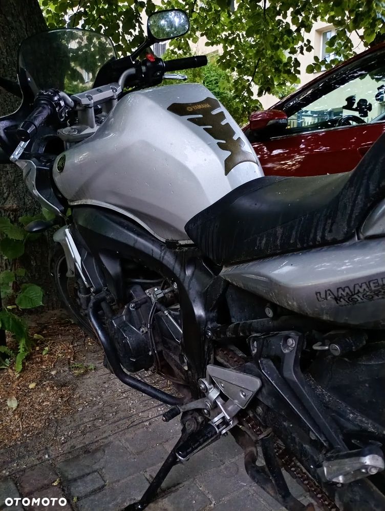 Yamaha FZ6 - 3