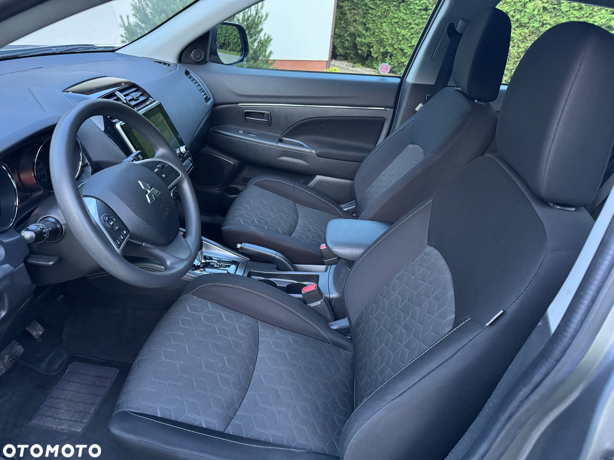 Mitsubishi ASX 2.0 4WD CVT Intro Edition+ - 14