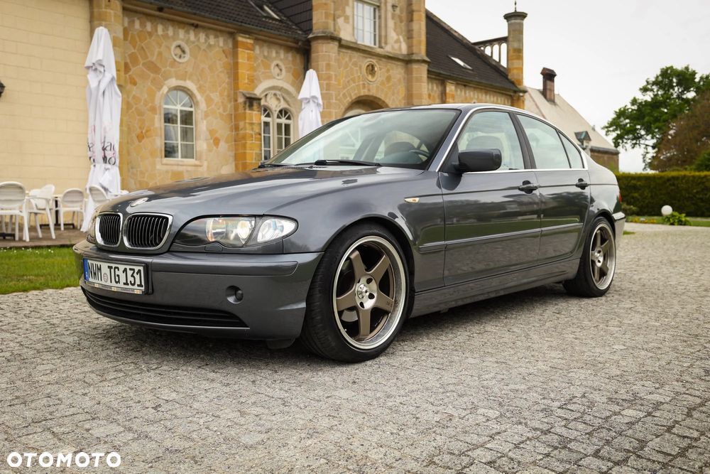 BMW Seria 3 320i Edition Sport - 15