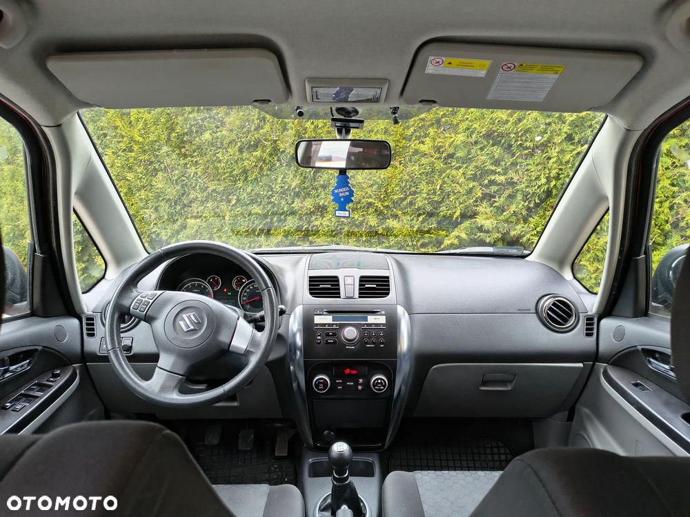 Suzuki SX4 - 12