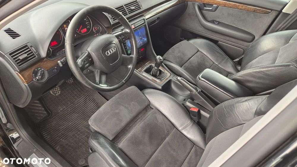 Audi A4 Avant 2.0 TDI - 9