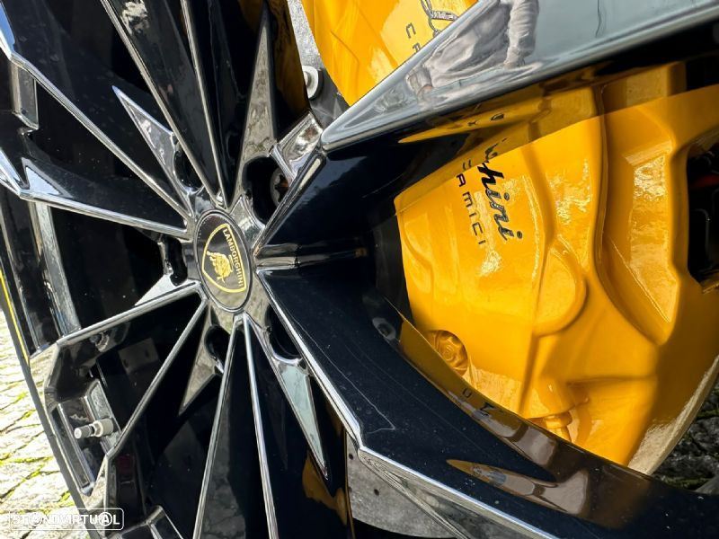 Lamborghini Urus 4.0 V8 - 26