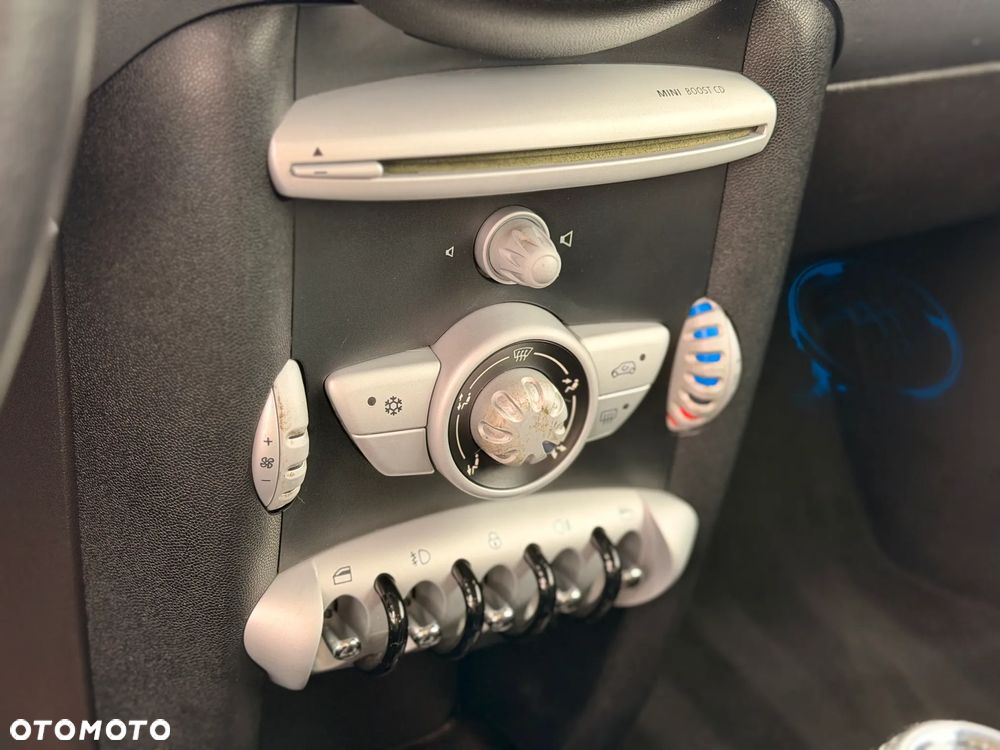 MINI ONE Standard - 17