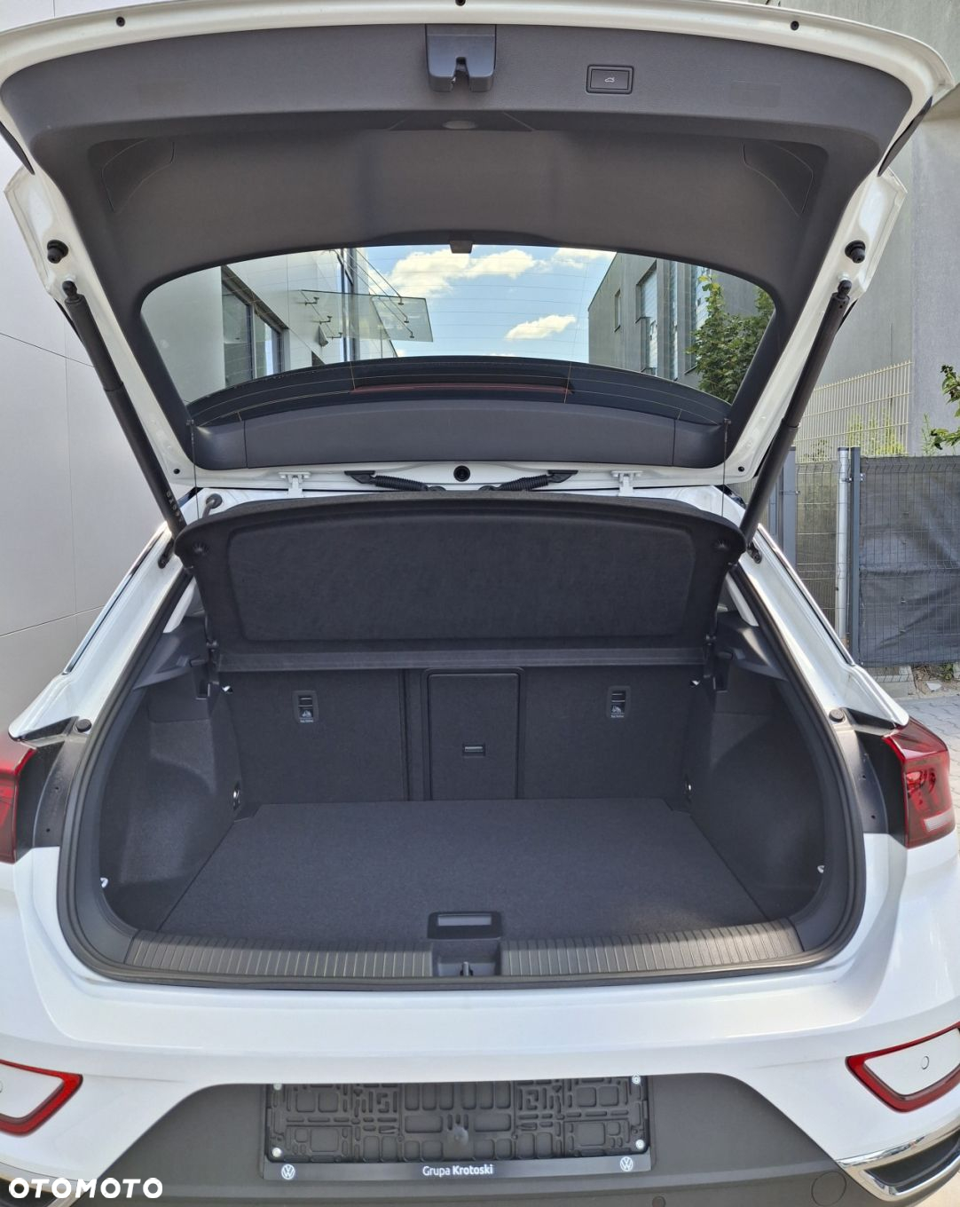 Volkswagen T-Roc 1.5 TSI Style - 22